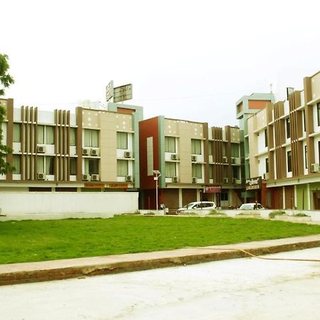 7Th Sky Hotel & Restaurent Sirohi Zewnętrze zdjęcie